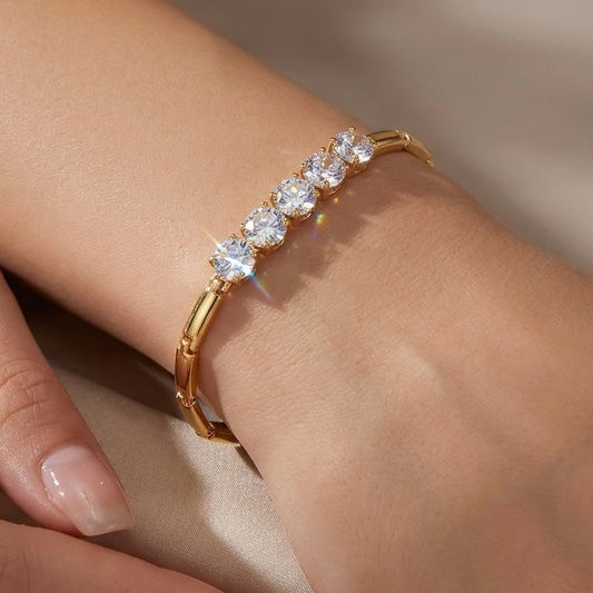 Solitaire Row Link Bracelet