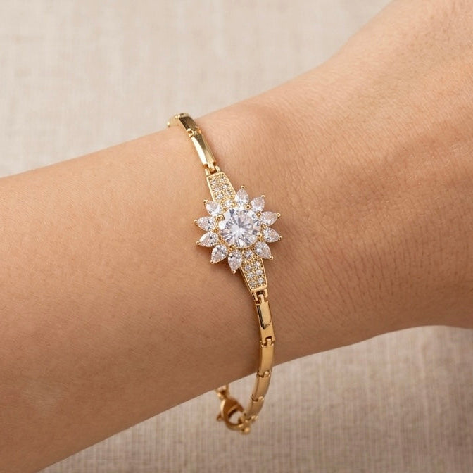 Sunburst Solitaire Link Bracelet